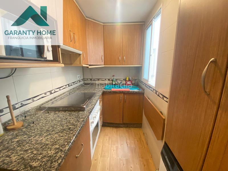 Foto e77015bf-d5d5-4ed2-8d37-25e7d9a62f74. Piso  amueblado en avenida de barcelona disponible en venta y alquiler en Jaén