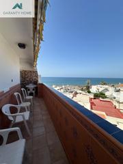 Lloguer Pis a Torre de Benagalbón. Piso en alquiler de temporada  primera línea de playa en torre b