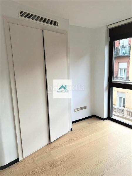 Foto b5dace7b-8b12-49b1-ad49-20adca6e00ab. Alquiler dúplex magnífico dúplex amueblado con terraza en Guindalera distrito salamanca en Madrid