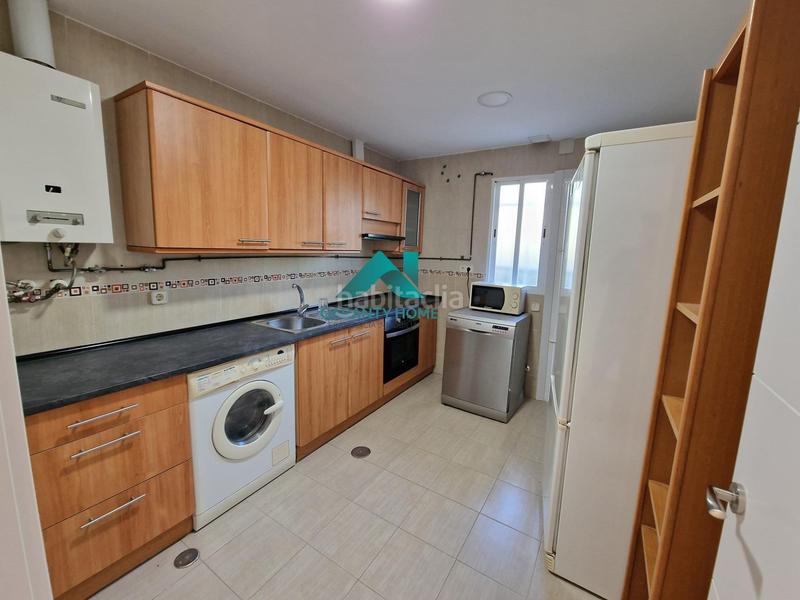 Foto 34989a98-8378-402e-b77e-2909fa713c88. Casa con riscaldamento parcheggio piscina in Villar del Olmo