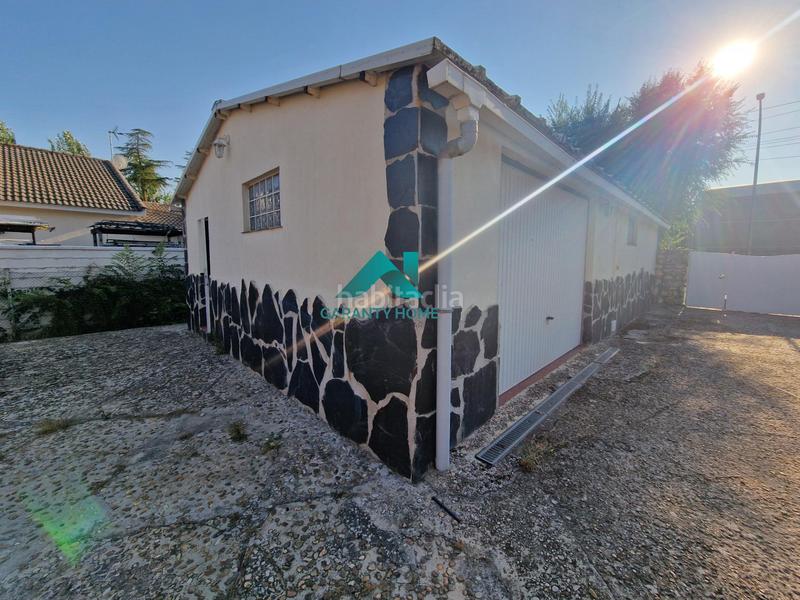 Foto 48e67265-dc37-4c99-af6e-ba524c50be76. Casa con riscaldamento parcheggio piscina in Villar del Olmo