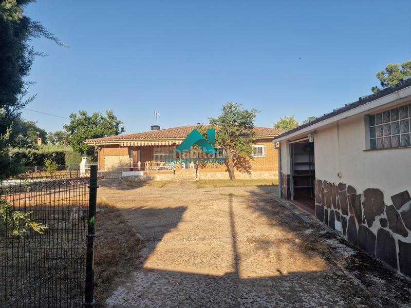 Foto 50a49e39-38a3-40aa-a227-1d0728879902. Casa con riscaldamento parcheggio piscina in Villar del Olmo