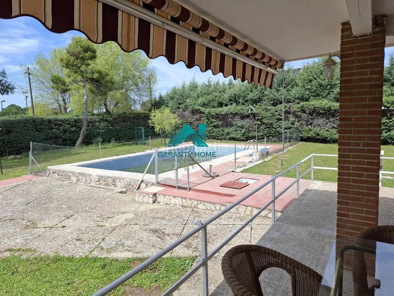 Foto 6d094a8c-579f-4f90-894a-e5edbf904e1d. Casa con riscaldamento parcheggio piscina in Villar del Olmo