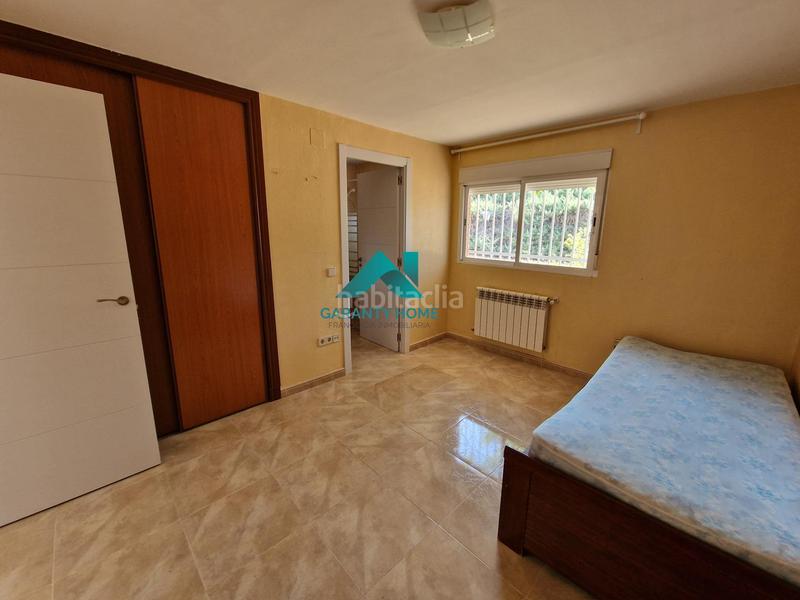 Foto 9897295b-444c-41f4-b0bb-ca34b8315b31. Casa con riscaldamento parcheggio piscina in Villar del Olmo