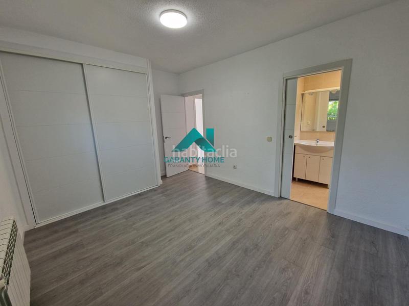 Foto b98cbf17-6e68-4607-9836-559577aebafb. Casa con riscaldamento parcheggio piscina in Villar del Olmo