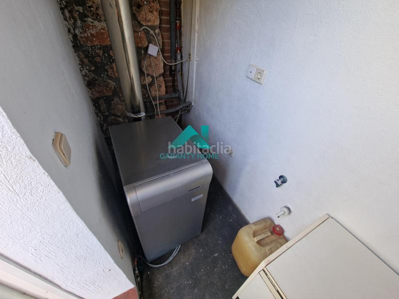 Foto d1843801-7bcb-4239-996e-7c09d711589e. Casa con riscaldamento parcheggio piscina in Villar del Olmo