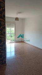 Pis a Priego de Córdoba. Piso vpo con garaje y terraza en priego de córdoba