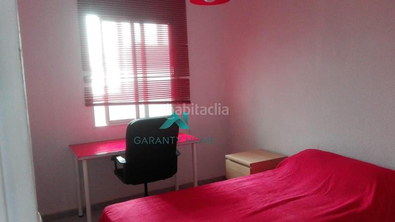 Foto 4cd8010c-a1f0-4ed6-a323-3fd171c9028a. Miete etagenwohnung mit heizung in sector sur - la palmera - reina mercedes Sevilla