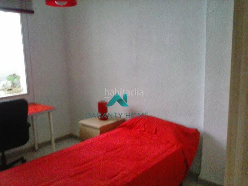Foto 894432b1-e32f-4ac0-8aa2-8b487dc72026. Miete etagenwohnung mit heizung in sector sur - la palmera - reina mercedes Sevilla