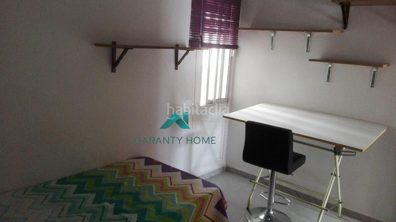 Foto ed3d5aba-b02f-48ea-8b2c-ce4f12eeb916. Miete etagenwohnung mit heizung in sector sur - la palmera - reina mercedes Sevilla