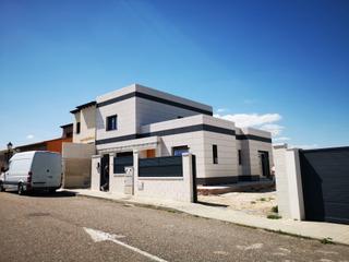 Terrain résidentiel à Esquivias. Terreno urbano con proyecto en esquivias