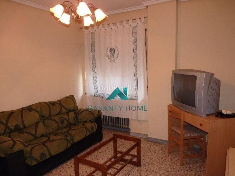 Foto 12a19add-3d34-4c23-95bd-cdbabf78f4b2. Miete etagenwohnung mit heizung in Carmelitas Salamanca