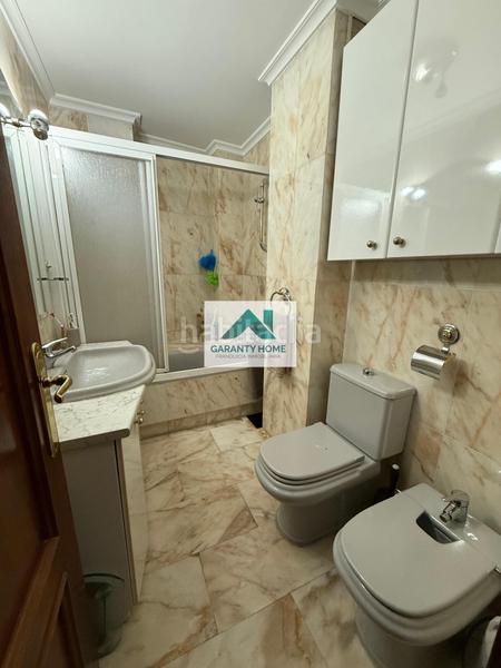 Foto 262947af-3b35-459d-8c94-95f6d7c2f532. Location attique avec chauffage parking dans Centro Palencia