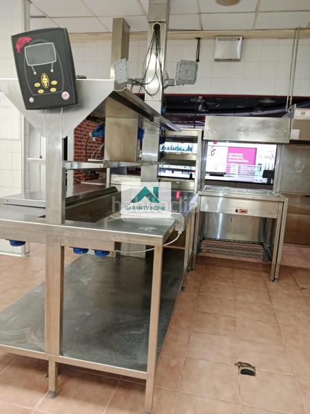 Foto a9a6495e-3a4b-4cf6-8704-9fbc0e5109bd. Alquiler local comercial alquiler de local comercial hosteleria, en shopping espacio coruña!! en Coruña (A)