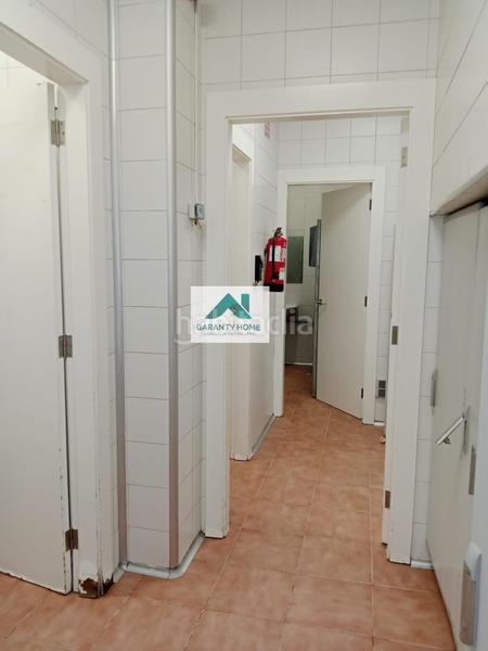 Foto 0fd21a0a-e079-43b4-ad69-e9a9ff90087f. Lloguer local comercial a Someso - Matogrande Coruña (A)