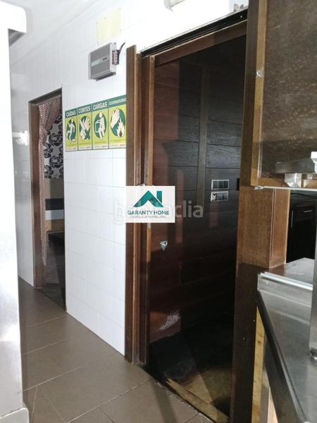 Foto 063903b8-362d-4c7a-b597-0a59663b3afb. Rent business premise in Someso - Matogrande Coruña (A)