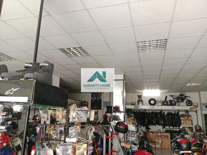 Foto 20c9861e-9ab7-4e3b-8b94-214fbb1b0bba. Geschäftsraum in Fene