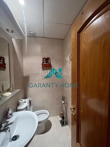 Foto 0ed600e3-ce8e-4a0c-b957-64ee1fbe6760. Piso se vende piso cerca de la plaza de abastos, en Cabra