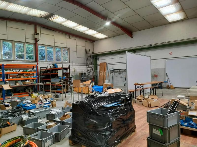 Foto 439c3a89-a5b2-4756-b3c4-eac39bf0a4e0. Alquiler nave industrial se alquila nave industrial en perfecto estado apta para cualquier actividad en Soraluze / Placencia de las Armas