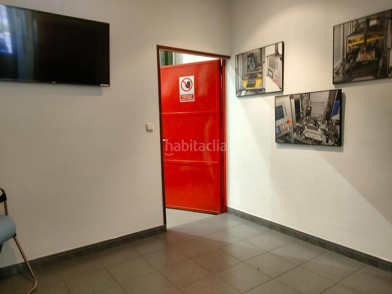 Foto a73dbb06-18d6-40e0-b81d-412420e8af71. Alquiler nave industrial se alquila nave industrial en perfecto estado apta para cualquier actividad en Soraluze / Placencia de las Armas