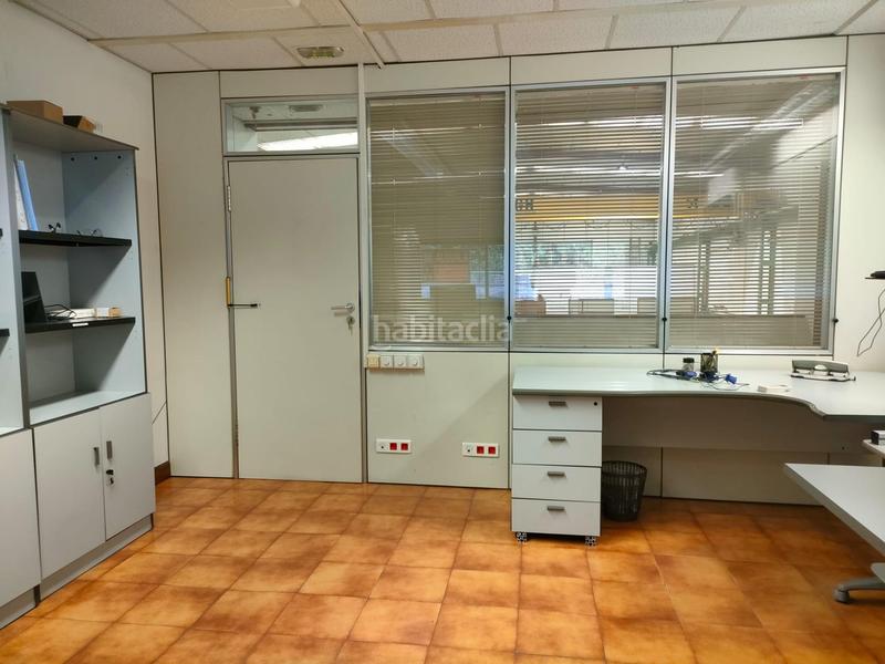 Foto b2275905-6e54-4dee-8cc0-f9005643693f. Alquiler nave industrial se alquila nave industrial en perfecto estado apta para cualquier actividad en Soraluze / Placencia de las Armas