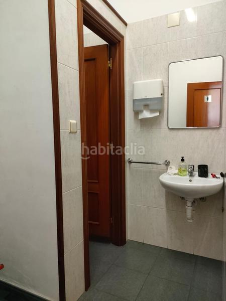 Foto c678bea2-98b8-49b3-9a91-7fc079c29555. Alquiler nave industrial se alquila nave industrial en perfecto estado apta para cualquier actividad en Soraluze / Placencia de las Armas