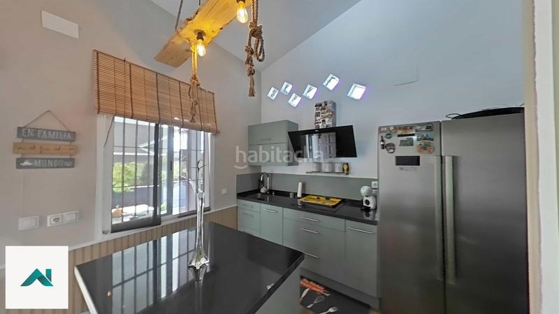 Foto 80844c5d-f932-4bfa-8e9e-f72f35a3ccfc. Chalet pinares a 5 min de la playa y del centro visita este chalet con tour virtual sin moverte de casa en Lepe