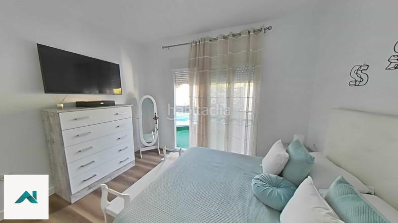 Foto 8a6c57b1-efde-4a9b-b48f-cdf3f9e87557. Chalet pinares a 5 min de la playa y del centro visita este chalet con tour virtual sin moverte de casa en Lepe