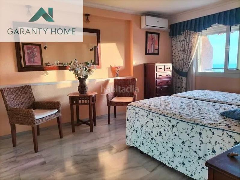Foto b8a0c950-747d-416b-a01f-c61bd78bb5eb. Alquiler piso fantástico piso en torrequebrada en Benalmádena