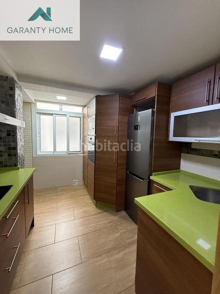 Foto ab8577aa-aa1b-4ff4-942f-008f47be91f6. Alquiler piso  reformado en bulevar adolfo suárez en Málaga