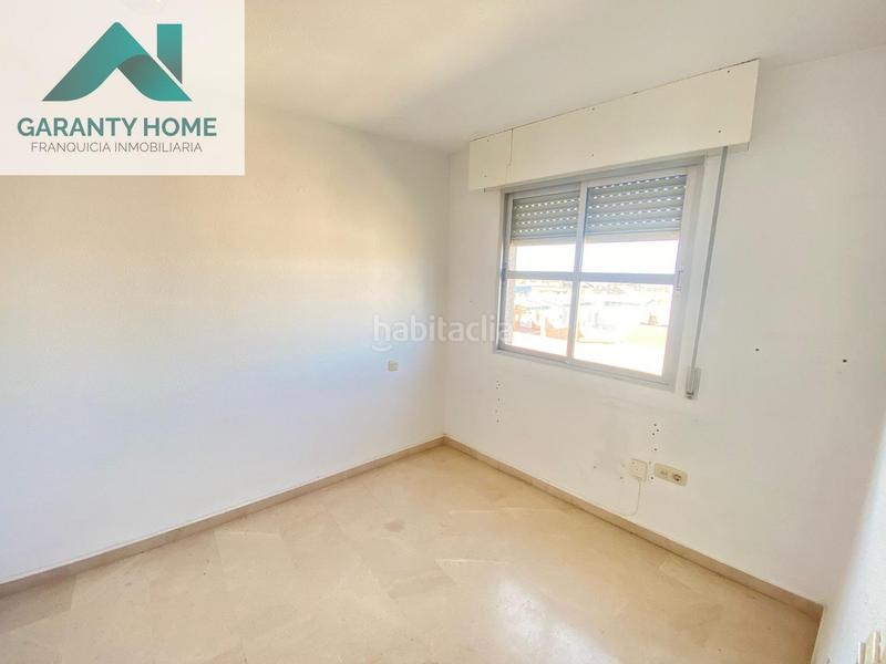 Foto 10225779-f52d-4ce3-8766-6ebbcb828ccb. Alquiler piso  en alquiler en el gran eje 4 dormitorios, piscina y portero larga temporada en Jaén