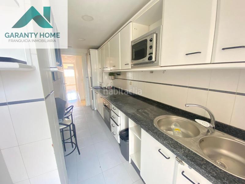 Foto 7d89417a-3863-4366-acd9-d434e2100932. Rent flat with heating parking pool in Avda de Madrid - Pº de la Estación Jaén