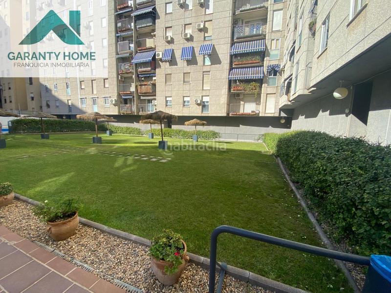 Foto 8b03a16d-1ffb-4971-9a74-c17ded9cf9f3. Rent flat with heating parking pool in Avda de Madrid - Pº de la Estación Jaén