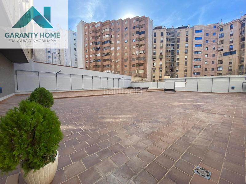 Foto 90de7e31-852a-4db8-95e8-3be52bb4f084. Rent flat with heating parking pool in Avda de Madrid - Pº de la Estación Jaén