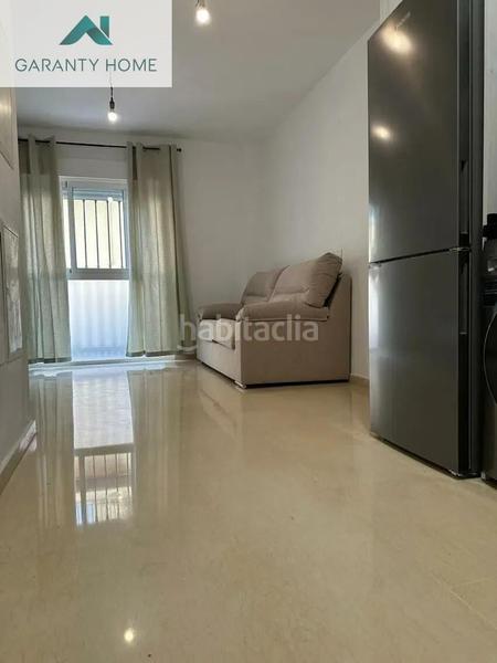 Foto 1f9245e8-b5ab-477d-9819-e00c2cf2e234. Affitto piano terra in Cristo de la Epidemia Málaga