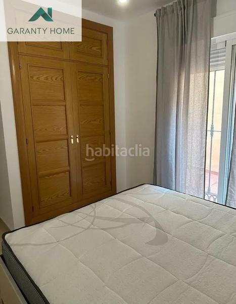 Foto 53b63b66-8938-4cbd-b0f2-a93e8ebf1cfa. Alquiler planta baja fantástico piso en c. de la epidemia en Málaga