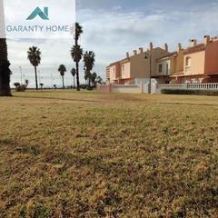Lloguer Casa adossada a Guadalmar. Chalet adosado en primera línea en guadalmar