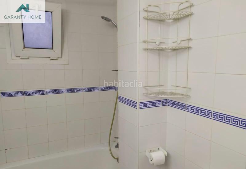 Foto 90dfa656-c673-453e-9fc0-6ebc5a9fd5ff. Location appartement avec parking piscine dans Zona Centro Comercial Torrequebrada Benalmádena