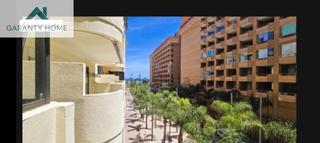 Appartement à Puerto Deportivo. Piso en venta en calle martinez catena, fuengirola
