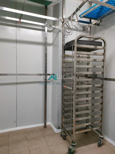 Foto d4360922-7d31-40a9-a99c-8815ce11ccb8. Lloguer local comercial a Eibar