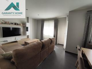Appartement à Martos. Piso 3 dormitorios con cochera en vía verde martos