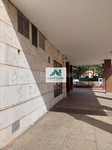 Foto 5ce5c085-c80b-4f1d-95d5-86ae74217c0b. Alquiler local comercial local en alquiler o venta en Valladolid