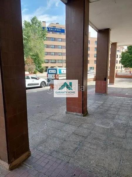 Foto e02ba2ca-e086-41d8-89a3-464299a32a0b. Alquiler local comercial local en alquiler o venta en Valladolid