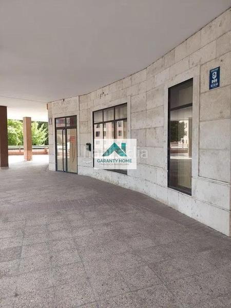 Foto 9c125480-edaf-4b96-8207-30000ce27700. Lloguer local comercial a Huerta del Rey Valladolid