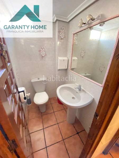 Foto 2fc6a9bb-5190-4407-b92b-27060ed48282. Local comercial a Martos
