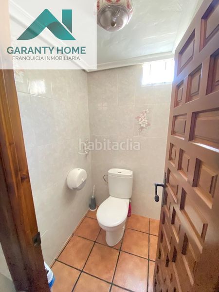 Foto b1403318-d108-44cf-8e92-f392695801a7. Local comercial a Martos