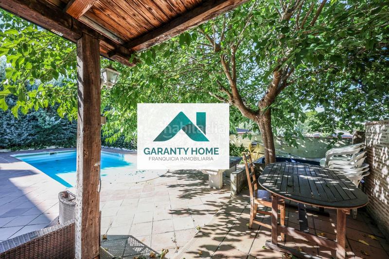 Foto 79795003-b6ac-47f1-bebe-c2d39251da7d. Chalet con riscaldamento in Urb. Calypo Navalcarnero