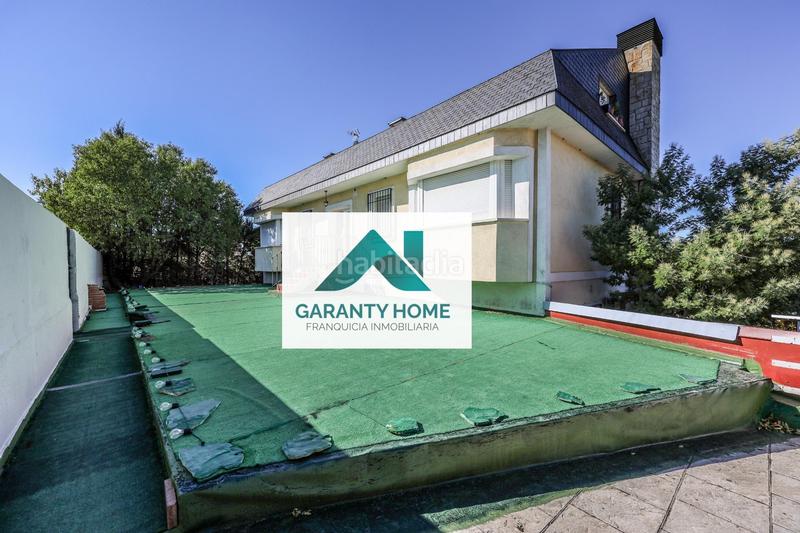 Foto bf61b0f0-f77e-4fc3-a737-f7fcbc588b67. Chalet con riscaldamento in Urb. Calypo Navalcarnero