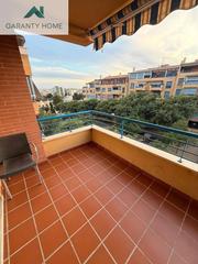 Miete Etagenwohnung in El Tomillar. Fantástico piso en torre del mar