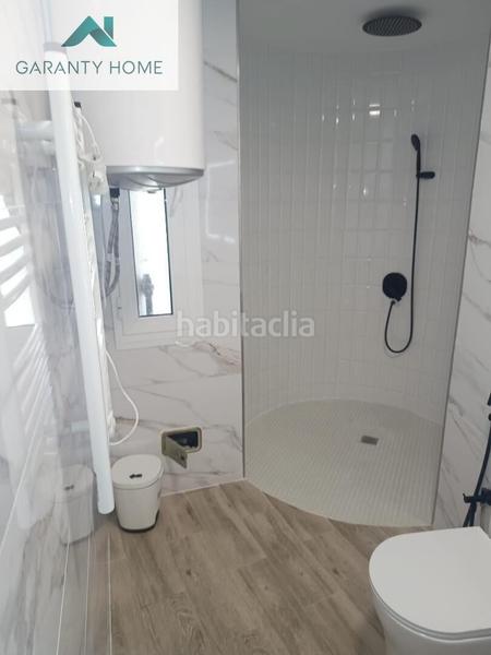 Foto f1a27f3d-7a4f-4af7-b576-87777ce2f632. Ático atico en venta en calle rio subordán, en Manantiales-Estación de Autobuses Torremolinos